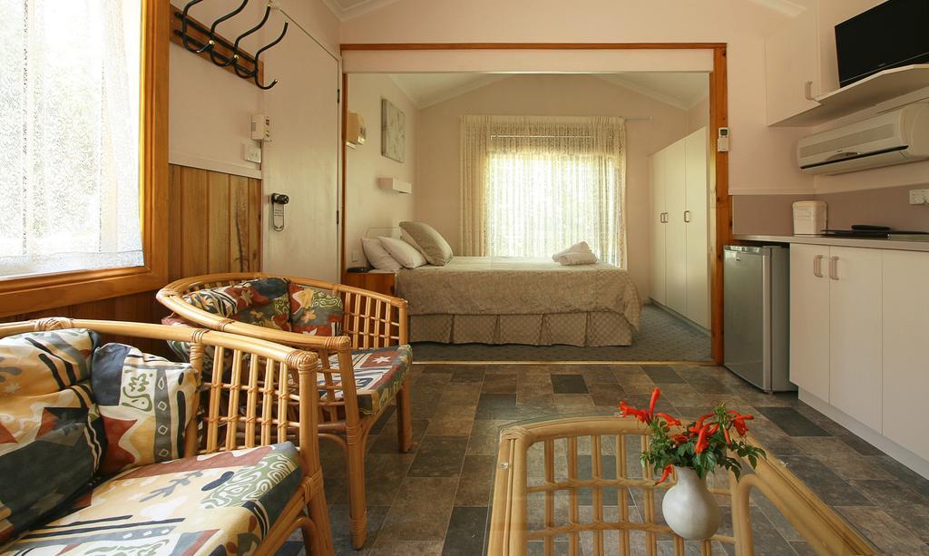 Chalet Swisse Spa Malua Bay Eksteriør billede